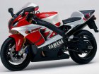 Yamaha YZF-750 R7 OWO2